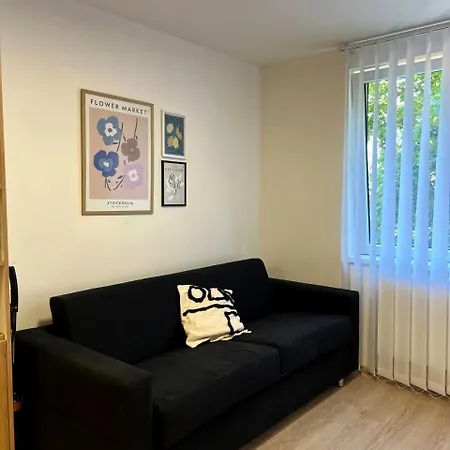 Apartment Cozy Centre Of 10 Prag